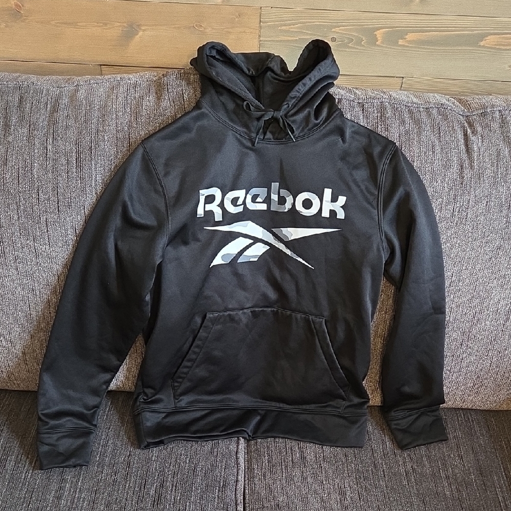 Men's Size Small Reebok Black Pullover Hoodie